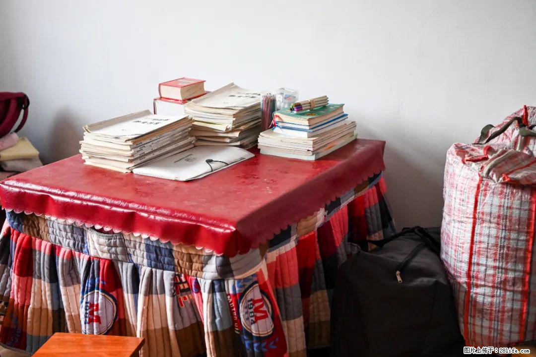 全网追的“扁担女孩”，找了一份暑假工，时薪12元 - 揭阳生活资讯 - 揭阳28生活网 jy.28life.com